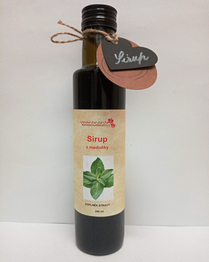 Sirup z meduňky